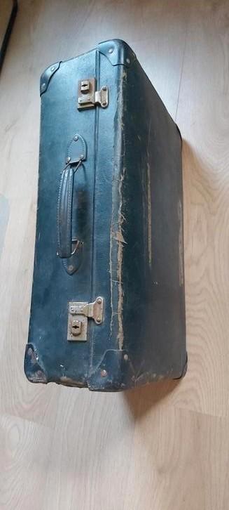 Antieke Donkerblauwe Koffer - Vintage reiskoffer beschikbaar voor biedingen