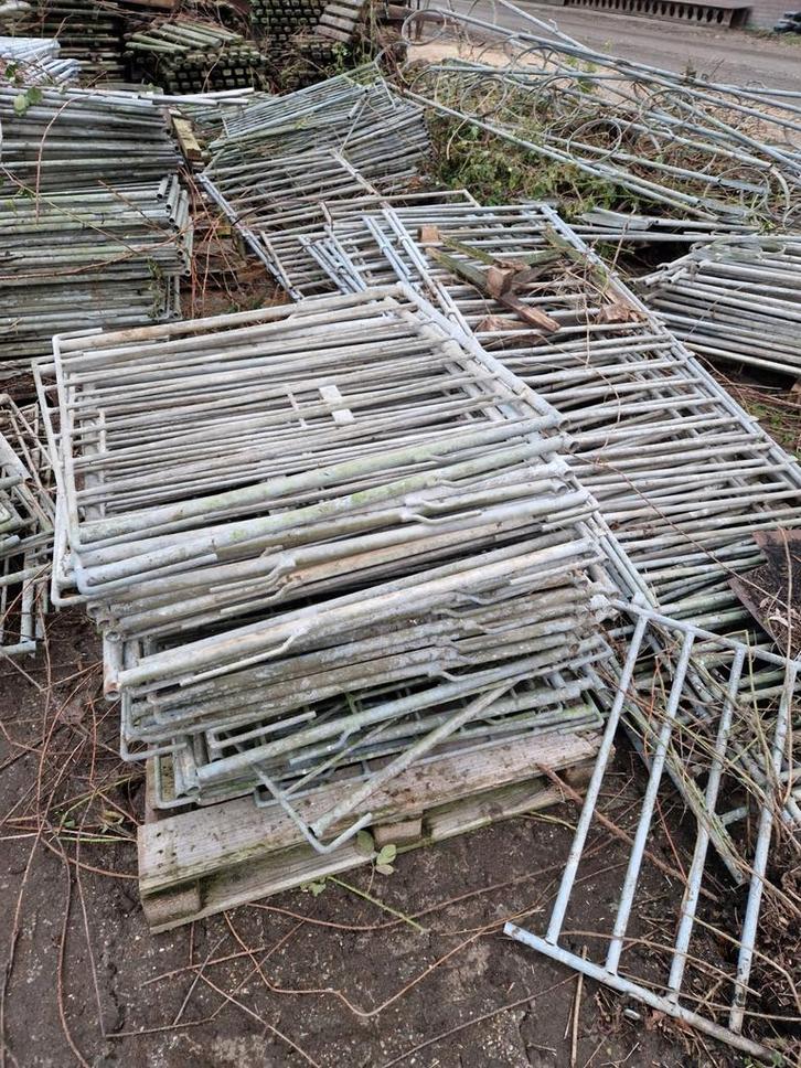 Diverse Hekwerken voor Kalverenstal, Dieren en Toebehoren, Stalling en Weidegang