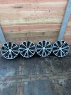 VERKOCHT., Velg(en), 16 inch, Zomerbanden, 205 mm