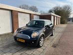 Mini 1.6 Cooper 2007 Zwart, Auto's, Voorwielaandrijving, 4 stoelen, Origineel Nederlands, Handgeschakeld