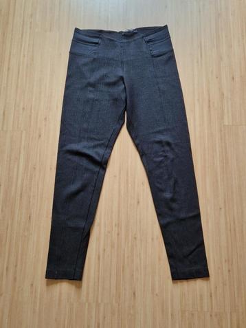 Tregging Expresso maat XL beschikbaar voor biedingen