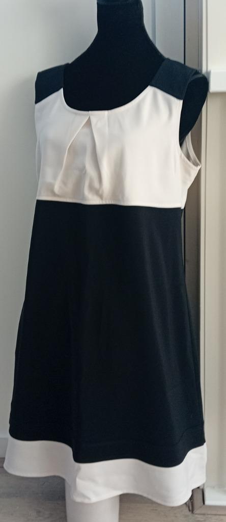 jurk,Multiples,maat 42,zwart,wit,chic,zomerjurk,vakantie,top, Kleding | Dames, Jurken, Zo goed als nieuw, Maat 42/44 (L), Wit