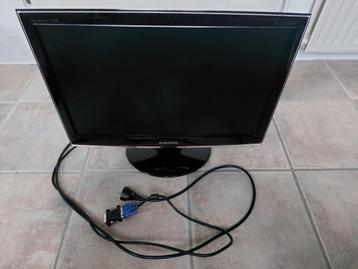Samsung Beeldscherm T220 beschikbaar voor biedingen