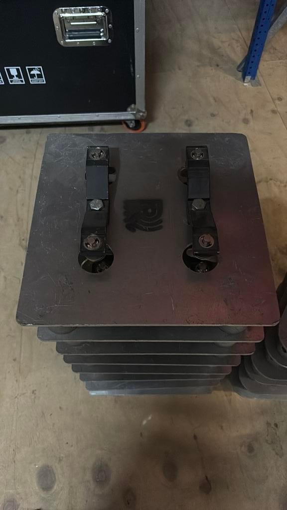 Prolyte grondplaat met Martin Rush MH3 bevestiging, Ophalen, Gebruikt, Overige instrumenten, Prolyte