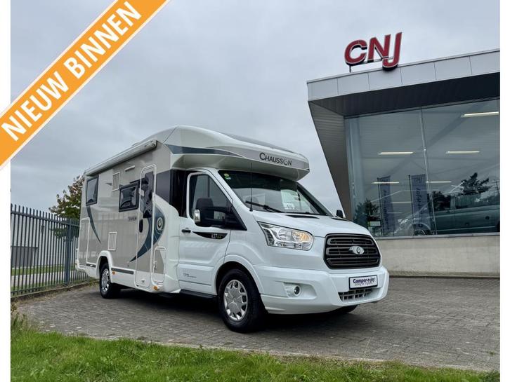 Chausson Titanium 627 GA, Caravans en Kamperen, Campers, Bedrijf, tot en met 3, Half-integraal, Chausson, Diesel, Automaat, Rondzit