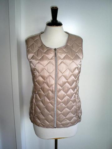 NIEUW __ beige gilet van COMMA mt. M __ waarde 115,00 beschikbaar voor biedingen