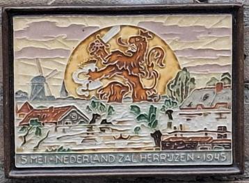 Porseleyne Fles. Cloisonné tegel.  Nederland zal herrijzen.  beschikbaar voor biedingen