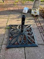 Parasolvoet - gietijzer, Stevig en Decoratief, Ophalen of Verzenden, Gebruikt, Minder dan 1 meter, Parasolvoet