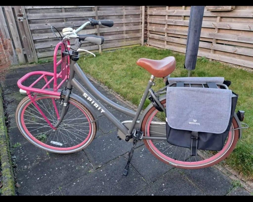 Nette Spirit Cargo damesfiets met accessoires, Fietsen en Brommers, Fietsen | Dames | Damesfietsen, Ophalen