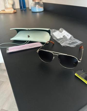 Ted Baker bril beschikbaar voor biedingen