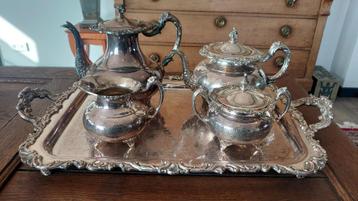 5-d Theeset Ascot Sheffield-design reproduction by Community beschikbaar voor biedingen