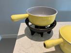 Le Creuset Fonduepan Set - Geel, Huis en Inrichting, Keuken | Potten en Pannen, Gietijzer, Le Creuset en onbekend, Ophalen of Verzenden