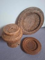 Birma rotan 2 onderschalen en voetstuk voor lamp, Huis en Inrichting, Ophalen of Verzenden, Zo goed als nieuw, Glas of Kopje