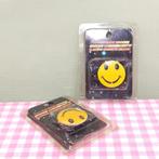 Vintage emoji buttons jaren 80 clips broche retro smiley, Ophalen of Verzenden, Zo goed als nieuw, Figuurtje, Button