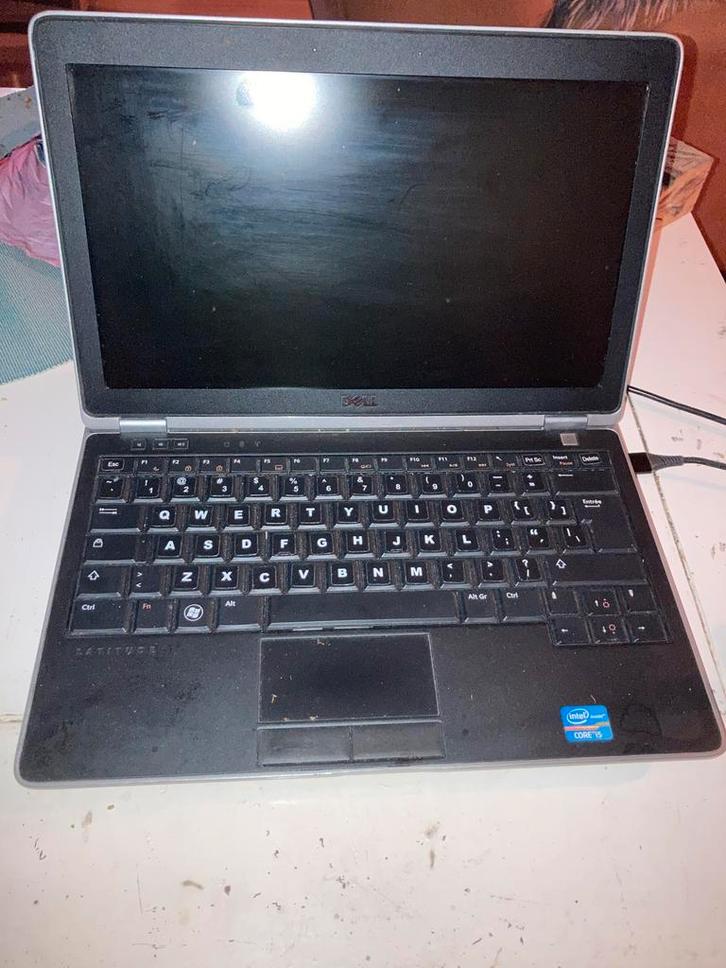Dell Latitude, Computers en Software, Windows Laptops, Gebruikt, 12 inch, SSD, 2 tot 3 Ghz, 8 GB, Qwerty, Met videokaart, Ophalen of Verzenden