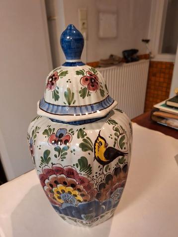 Delft blauwe pot met deksel. beschikbaar voor biedingen