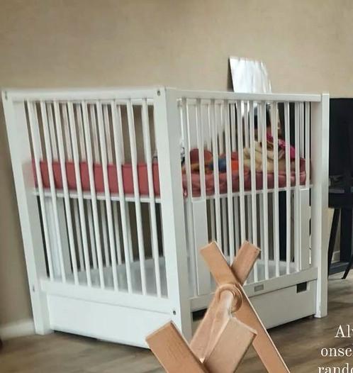 Box wit met lade, Kinderen en Baby's, Boxen, Gebruikt, Vierkant, Lade, Ophalen