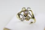 Antieke gouden 18k ring met 3 parels en rozen diamanten., Met edelsteen, Gebruikt, Ophalen of Verzenden, 17 tot 18