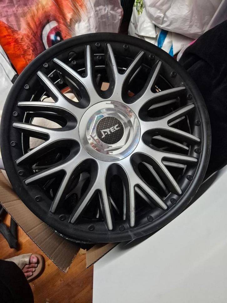 JTEC zwart/zilverkleurige wieldoppen, Auto diversen, Wieldoppen, Zo goed als nieuw, Ophalen of Verzenden