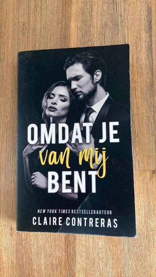Claire Contreras - Omdat je van mij bent, Boeken, Romans, Zo goed als nieuw, Nederland, Ophalen of Verzenden