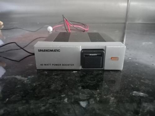 SPARCOMATIC 40WATT POWER BOOSTER, Auto diversen, Autoradio's, Zo goed als nieuw, Ophalen of Verzenden
