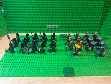 Lego castle minifiguren en onderdelen beschikbaar voor biedingen