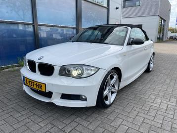 Mooie BMW 1-Serie 2.0 Cabrio - M-Pakket - Navi - Automaat beschikbaar voor biedingen