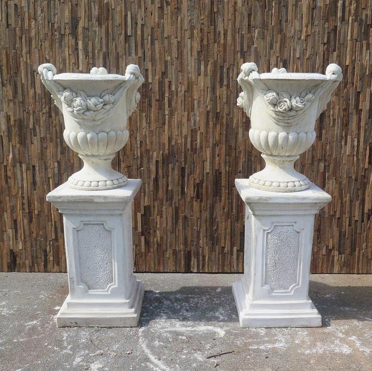 Vaas op sokkel 27750, Tuin en Terras, Tuinvazen, Nieuw, Ophalen of Verzenden