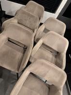 8 acht Beige Fluweel Eetkamerstoelen stoelen, Ophalen, Overige kleuren, Zo goed als nieuw, Stof
