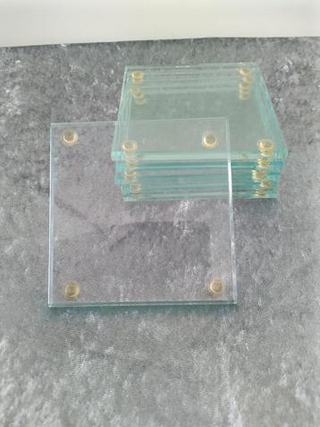 Glazen Onderzetters Set beschikbaar voor biedingen