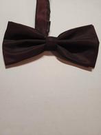 Vlinderdas, hele mooie donkerrode/zwarte kleur, Kleding | Heren, Stropdassen, Effen, Ophalen of Verzenden, Zo goed als nieuw, Onbekend