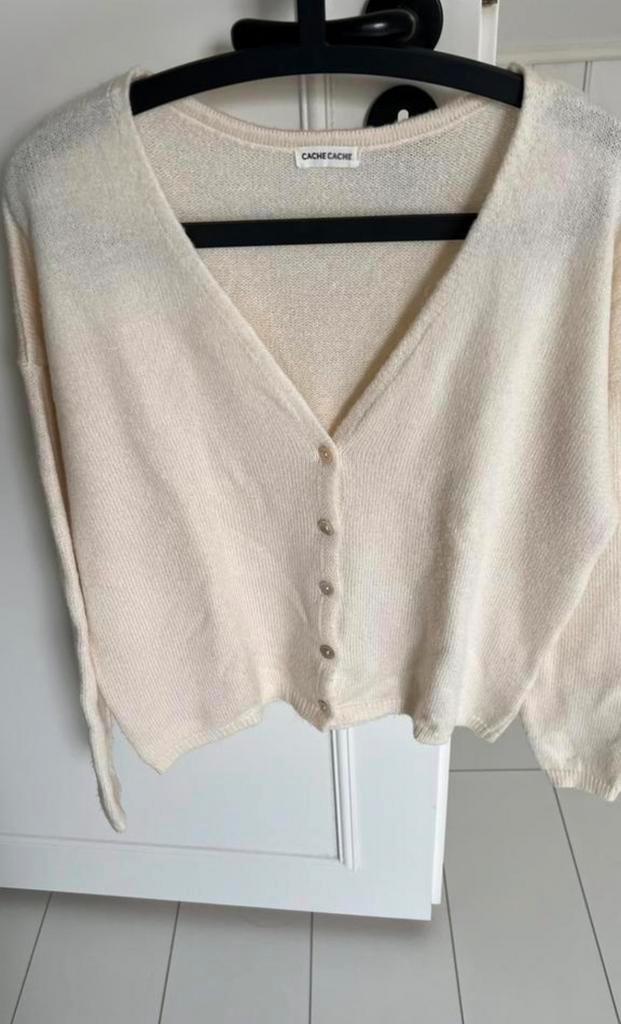 Room wit vestje van Cache Cache, Kleding | Dames, Truien en Vesten, Zo goed als nieuw, Maat 38/40 (M), Wit, Ophalen of Verzenden