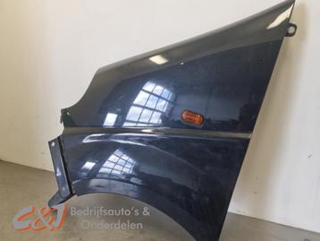 Scherm links-voor van een Renault Trafic (TED68) beschikbaar voor biedingen