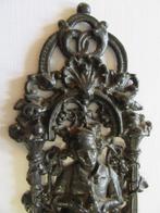Antiek ijzeren raamrooster ornament deurrooster man, Verzenden