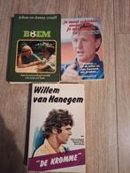 Johan Cruyff 2 boeken.  1 willem van hanegem, Verzamelen, Ophalen of Verzenden