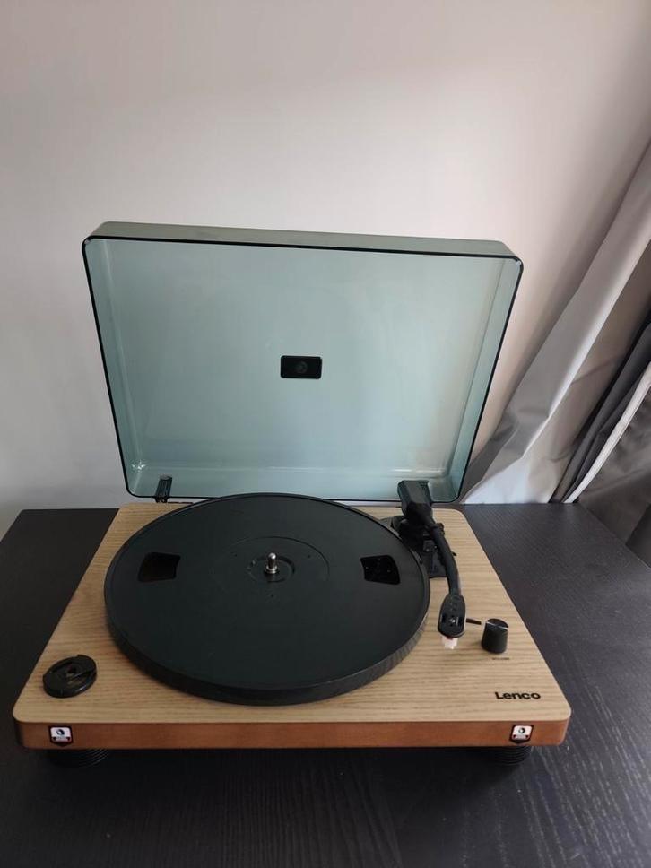 Lenco LS-50WD met ingebouwde speakers en voorversterker, Audio, Tv en Foto, Platenspelers, Zo goed als nieuw, Platenspeler, Overige merken