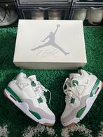 Nike Air Jordan 4 SB Pine Green 42,5, Wit, Zo goed als nieuw, Verzenden