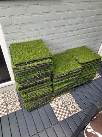 Ikea grasvlonders beschikbaar voor biedingen