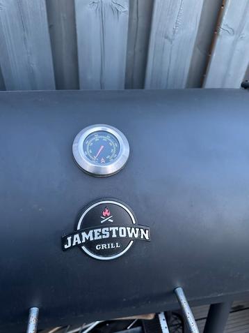 Jamestown bbq bijna nieuw beschikbaar voor biedingen