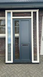 Kunststof voordeur met kozijn. 155 breed. 250 hoog., Doe-het-zelf en Verbouw, Kozijnen en Schuifpuien, Ophalen, Kunststof, Deurkozijn