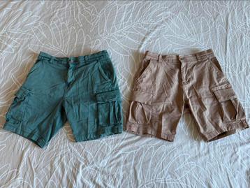 2x O’Neill essentials cargo short 31/32 beschikbaar voor biedingen