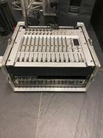 Behringer MX2004A + MDX2200 + Alesis Nanoverb in flightcase, Ophalen, Gebruikt, 10 tot 20 kanalen, Microfooningang