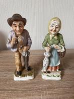 Beeldjes van Man met Pijp en Vrouw met Mandje, Ophalen of Verzenden, Gebruikt, Mens