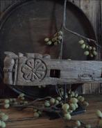 12037 DC Uniek oud houten paard XL, Verzenden