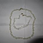ketting en armband met doorzichtige/witte steentjes, Ophalen of Verzenden, Gebruikt, Wit, Steen of Mineraal