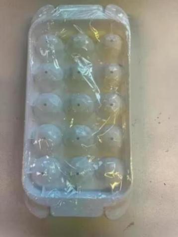NIEUW! ijsblokjes bakjes 2 verschillende maten €4,99 beschikbaar voor biedingen