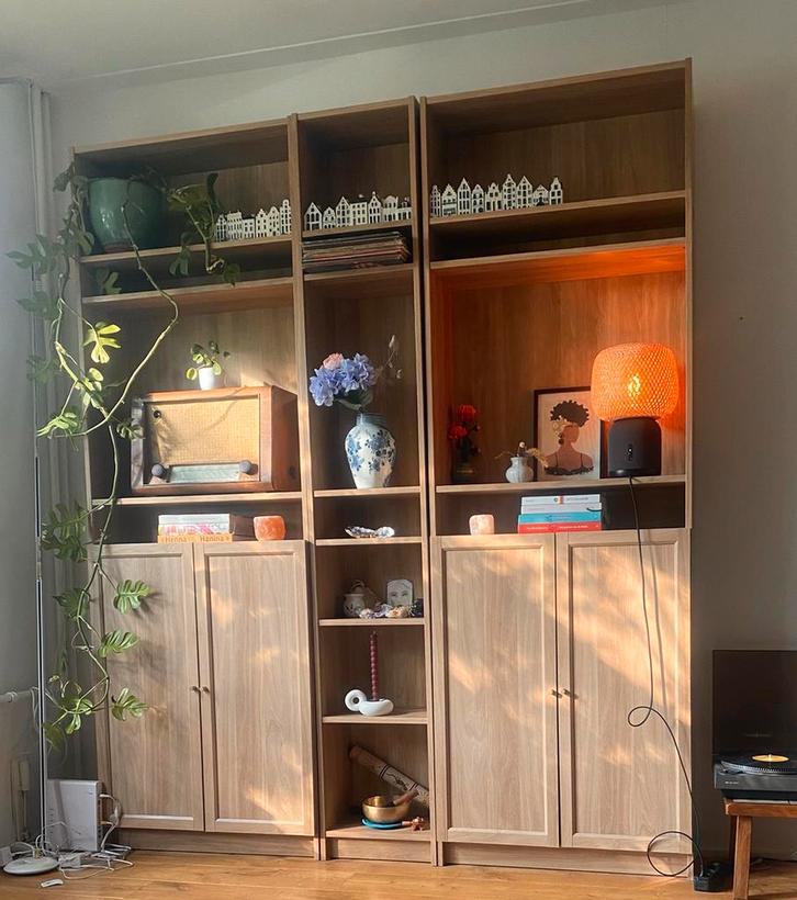 IKEA Billy kast - slechts paar maanden oud. afm 200x240x28, Huis en Inrichting, Kasten | Stellingkasten, Zo goed als nieuw, Ophalen