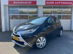 Toyota AYGO 1.0 VVT-i x-play Camera Cruise Airco Bluetooth, Voorwielaandrijving, Gebruikt, Euro 6, 4 stoelen