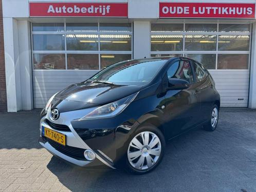 Toyota AYGO 1.0 VVT-i x-play Camera Cruise Airco Bluetooth, Auto's, Toyota, Bedrijf, Aygo, ABS, Airbags, Airconditioning, Bluetooth