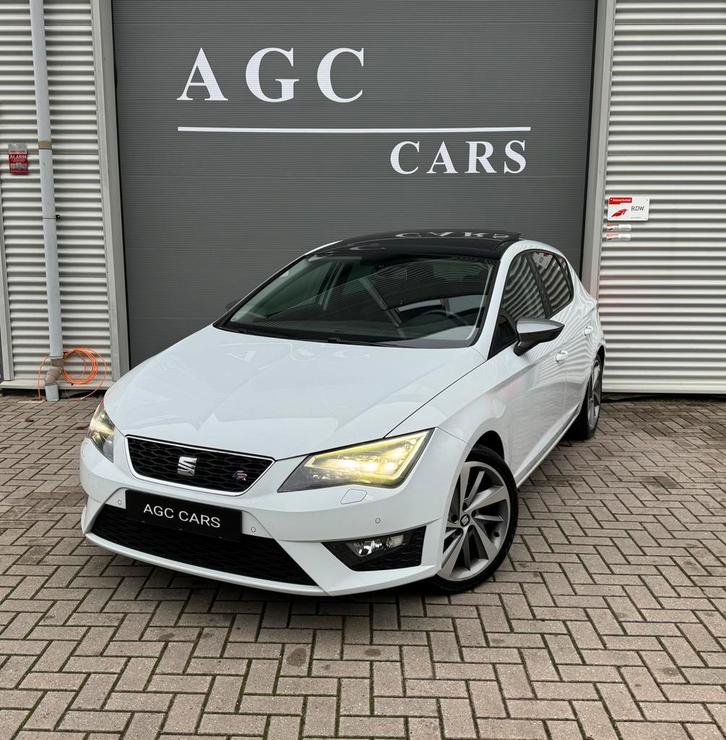 Seat Leon 1.8 TSI FR 180PK PANO/SOUND/CRUISE/NAVI/STOELVRM, Auto's, Seat, Bedrijf, Leon, Aangepast voor mindervaliden, ABS, Adaptieve lichten
